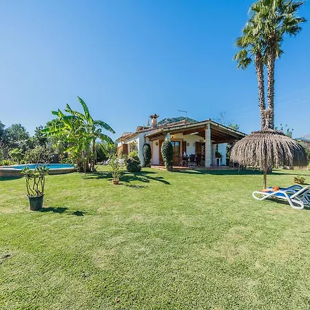 Villa Contemporary Mallorcan For 6